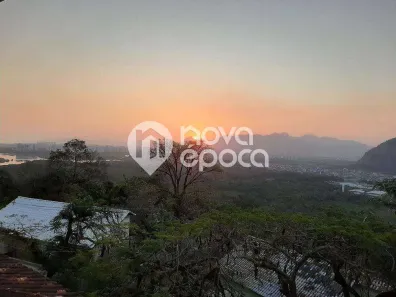 Casa com 5 Quartos à venda, 340m² no Itanhangá, Rio de Janeiro