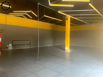 Prédio Comercial com 1 Quarto para alugar, 328m² no São Pedro, Osasco