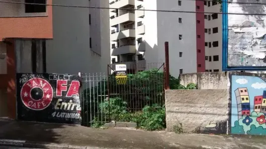 Lote/Terreno à venda, 210m² no Nova Petrópolis, São Bernardo do Campo