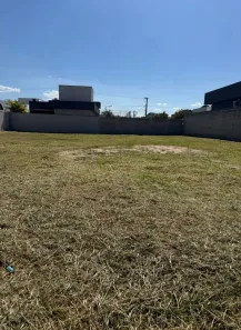 Lote/Terreno à venda, 250m² no Parque São Cristóvão, Taubaté