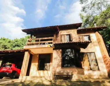 Casa com 3 Quartos para alugar, 300m² no Hípica, Porto Alegre