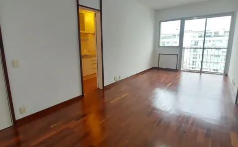 Apartamento com 2 Quartos para alugar, 72m² no Botafogo, Rio de Janeiro
