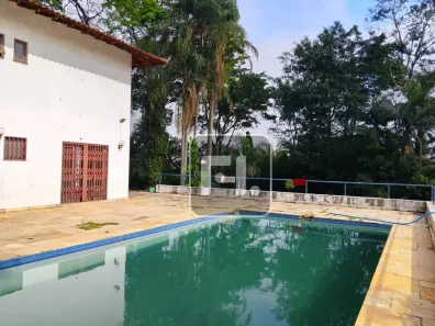 Casa com 4 Quartos à venda, 871m² no Vila Jovina, Cotia