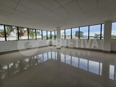 Sala Comercial para alugar, 110m² no Jardim Sul, Uberlândia