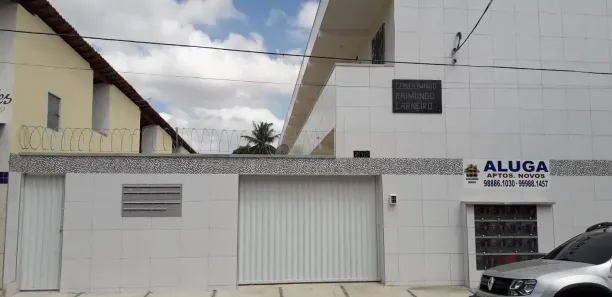 Apartamento com 2 Quartos para alugar, 48m² no Pajuçara, Maracanaú