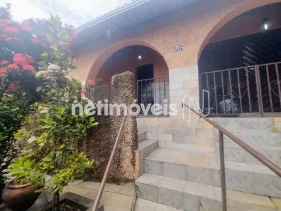 Casa com 3 Quartos à venda, 300m² no Caiçaras, Belo Horizonte