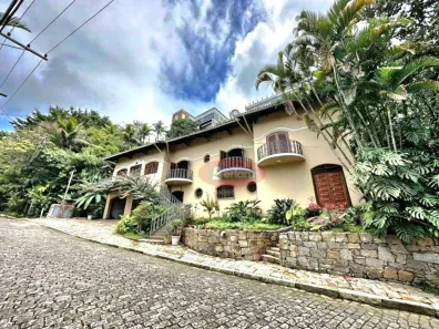 Casa com 6 Quartos para alugar, 551m² no Marapé, Santos