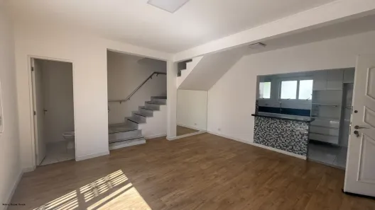 Casa de Condomínio com 3 Quartos para alugar, 107m² no Parque Viana, Barueri