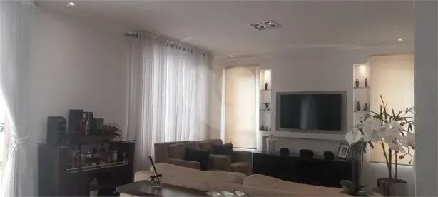 Casa com 3 Quartos à venda, 236m² no Jardim Leonor Mendes de Barros, São Paulo