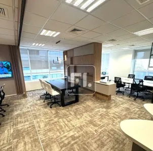 Sala Comercial para alugar, 136m² no Cidade Monções, São Paulo