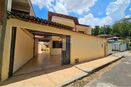 Apartamento com 4 Quartos à venda, 273m² no Vale do Castelo, Muriaé