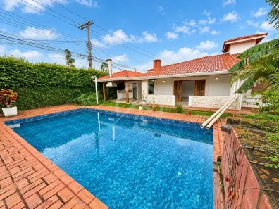 Casa com 3 Quartos para alugar, 480m² no Jardim Paulista, Atibaia