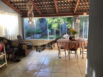 Casa com 2 Quartos à venda, 270m² no Moinho dos Ventos, Goiânia