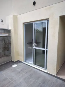 Casa de Condomínio com 2 Quartos à venda, 74m² no Jardim Colônia, Jacareí