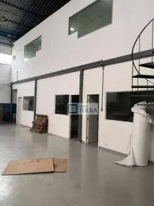 Galpão/Depósito/Armazém para alugar, 383m² no Nova Gerty, São Caetano do Sul