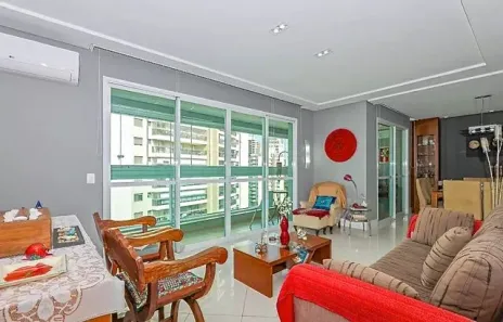 Apartamento com 3 Quartos à venda, 162m² no Vila Suzana, São Paulo