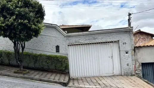Casa com 4 Quartos à venda, 280m² no Fonte Grande, Contagem