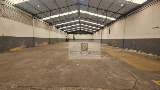 Galpão/Depósito/Armazém para alugar, 1500m² no Jordanópolis, São Bernardo do Campo
