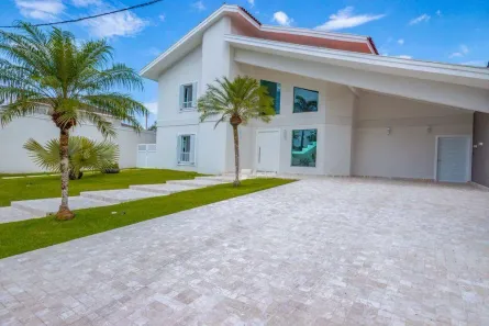 Casa de Condomínio com 5 Quartos à venda, 39842m² no Jardim Acapulco, Guarujá