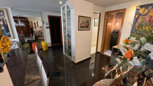 Apartamento com 2 Quartos à venda, 119m² no Setor Bueno, Goiânia