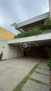 Sobrado com 3 Quartos à venda, 210m² no Jardim Atlântico, Goiânia