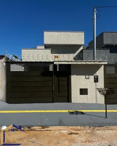 Casa com 3 Quartos à venda, 127m² no Morada dos Pássaros, Aparecida de Goiânia