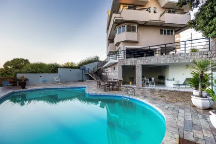 Casa de Condomínio com 5 Quartos à venda, 780m² no São João, Curitiba