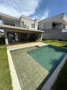 Casa de Condomínio com 3 Quartos à venda, 270m² no Residencial Goiânia Golfe Clube, Goiânia