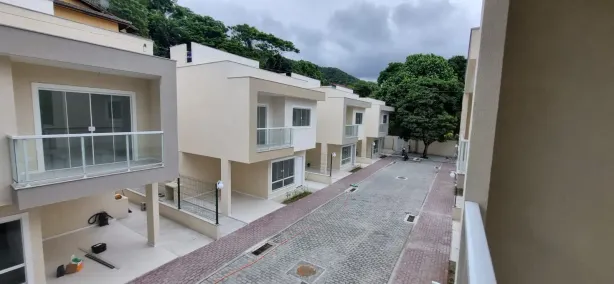 Casa de Condomínio com 3 Quartos à venda, 125m² no Maravista, Niterói