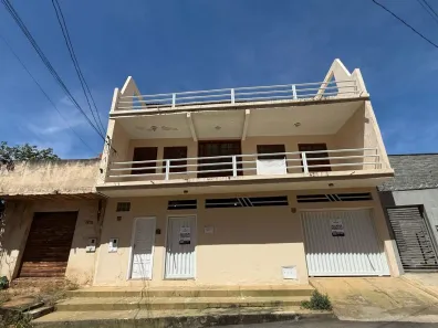 Casa com 4 Quartos à venda, 410m² no Vila Guilhermina, Montes Claros