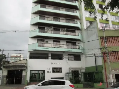 Apartamento com 4 Quartos para alugar, 150m² no Campos Elíseos, Resende