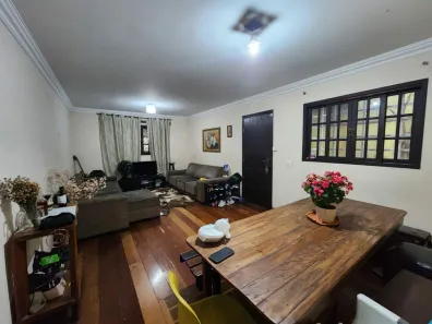 Sobrado com 3 Quartos à venda, 200m² no Parque Ipê, São Paulo
