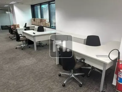 Sala Comercial para alugar, 346m² no Pinheiros, São Paulo