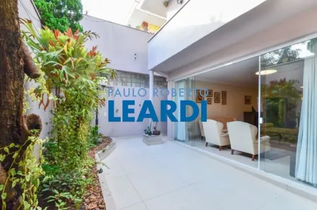 Casa com 3 Quartos à venda, 200m² no Brooklin Paulista, São Paulo