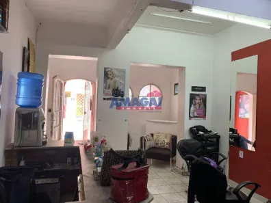 Imóvel Comercial à venda, 154m² no Centro, Jacareí