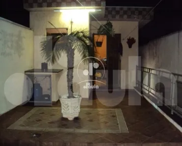 Sobrado com 3 Quartos à venda, 276m² no Campestre, Santo André