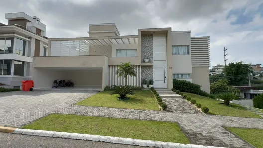 Casa com 3 Quartos à venda, 467m² no Pedra Branca, Palhoça