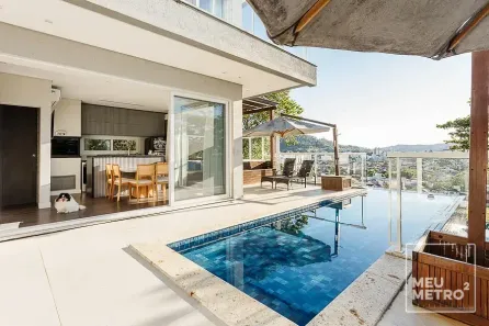 Casa com 4 Quartos à venda, 423m² no Itacorubi, Florianópolis