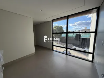 Prédio Comercial com 4 Quartos para alugar, 100m² no Melo, Montes Claros