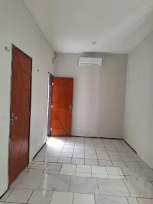 Casa com 3 Quartos à venda, 109m² no Montese, Fortaleza