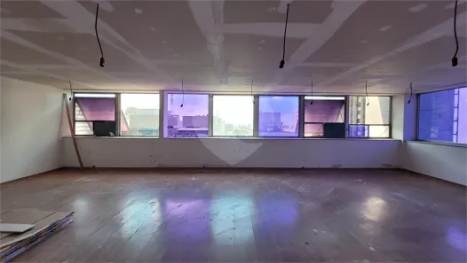 Sala Comercial para alugar, 117m² no Bela Vista, São Paulo