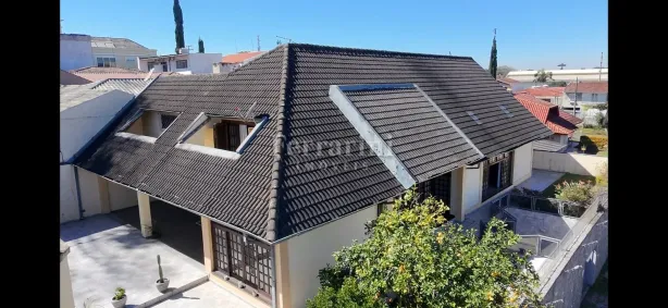 Casa com 4 Quartos à venda, 392m² no Guabirotuba, Curitiba