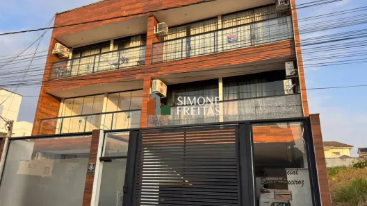 Apartamento com 2 Quartos para alugar, 99m² no Jardim Amália, Volta Redonda