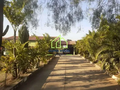Fazenda/Sítio com 2 Quartos à venda, 250m² no Goiabal, Pindamonhangaba