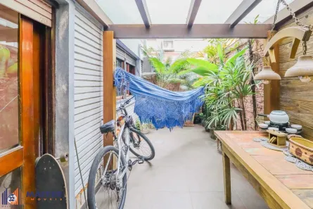 Apartamento com 3 Quartos à venda, 114m² no Santa Cecília, Porto Alegre