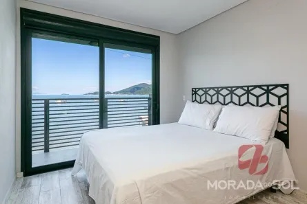 Sobrado com 6 Quartos à venda, 300m² no Centro, Governador Celso Ramos
