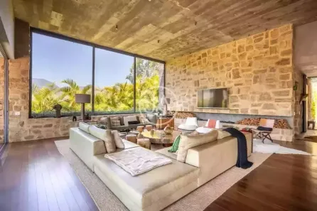 Casa com 6 Quartos à venda, 809m² no Pedro do Rio, Petrópolis