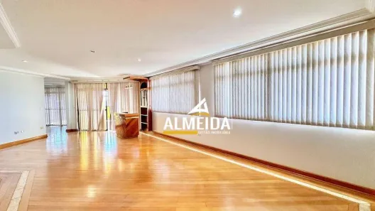 Apartamento com 4 Quartos para alugar, 231m² no Jardim Claret, Rio Claro