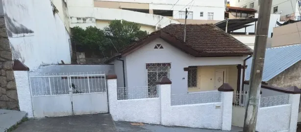 Casa com 2 Quartos à venda, 160m² no Alto dos Passos, Juiz de Fora