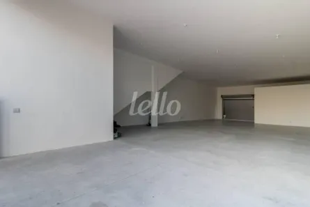 Prédio Comercial para alugar, 435m² no Cidade São Mateus, São Paulo